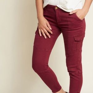 Portland Pant by Modcloth in Burgundy size 8